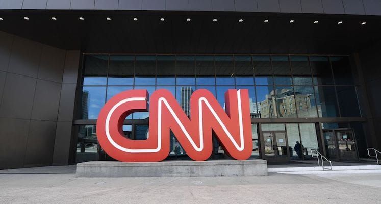 CNN to introduce “metered” paywall for online readers