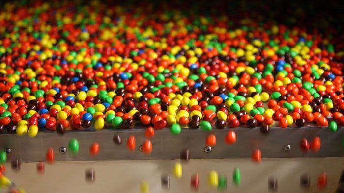 Bruce McColl Leaving Mars, Andrew Clarke Named Chief Marketing and Customer Officer