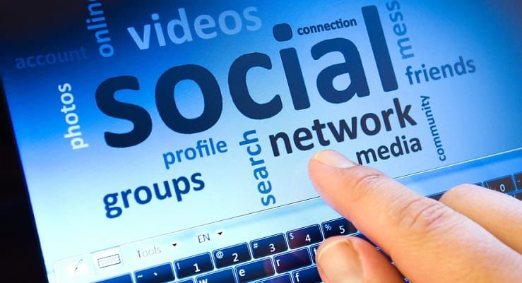 Social Media Surpasses Newspapers as News Source