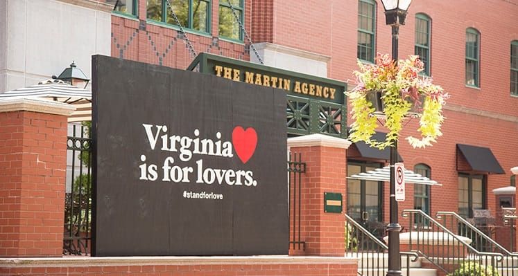 Old Navy Signs with The Martin Agency