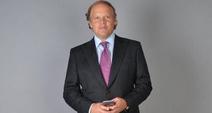 D.C. “Serial Entrepreneur” Mark Ein Buys Washington City Paper, Reports Washington Business Journal