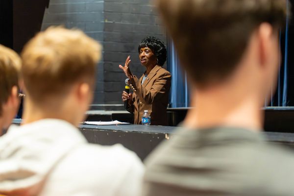 SoDu Morning Brief: Jordan High Students Hosted a U.S. Rep and Hope Valley Students Picked Pumpkins