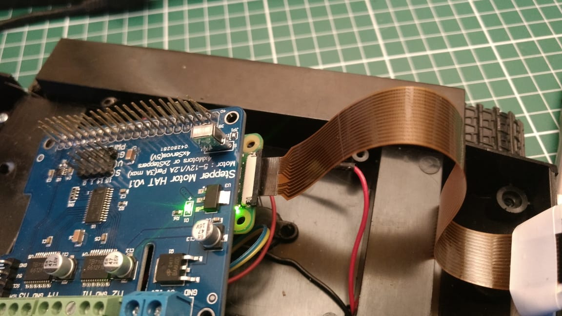 Camera cable