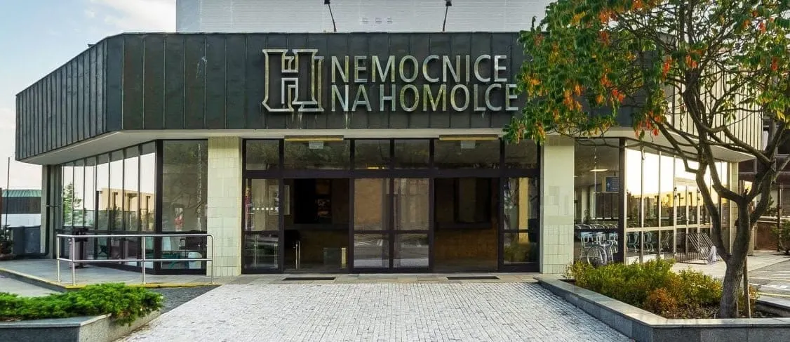 Dvojjedinný šéf nemocnic? Ředitel Homolky by měl nově vést i Motol