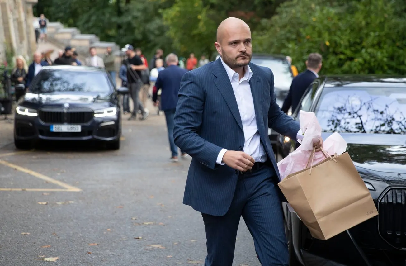 Zbrojař Strnad platil šéfa FBI. V Česku si stahuje rozvědčíky