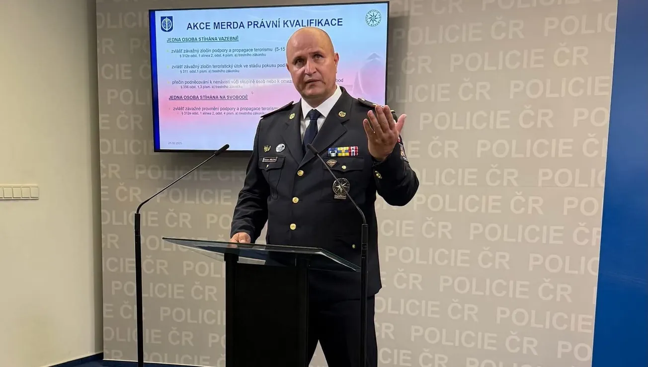 Islamisté radikalizovali dospívající přes TikTok. Pokusili se podpálit synagogu v Brně