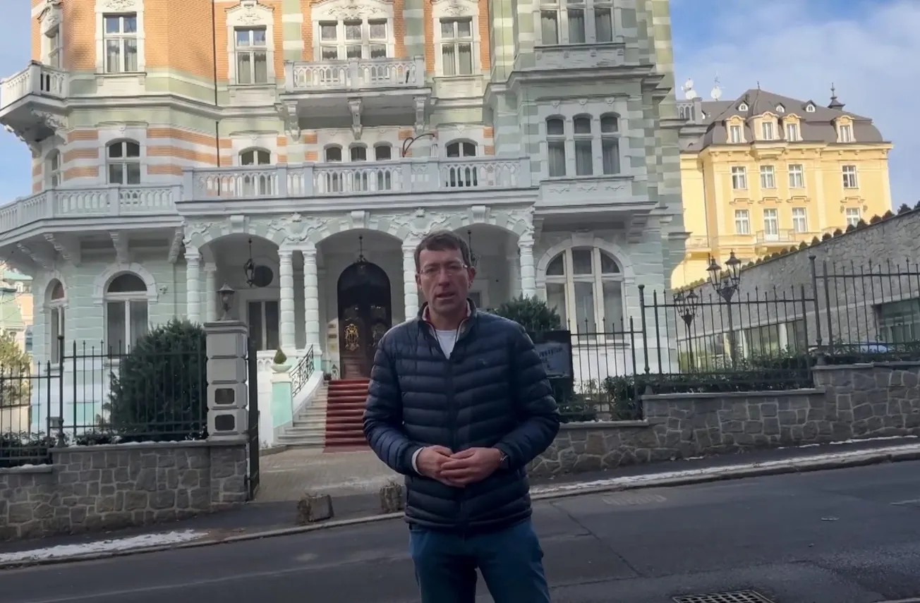 Sankcionovaný hotel ruského miliardáře tají účetnictví