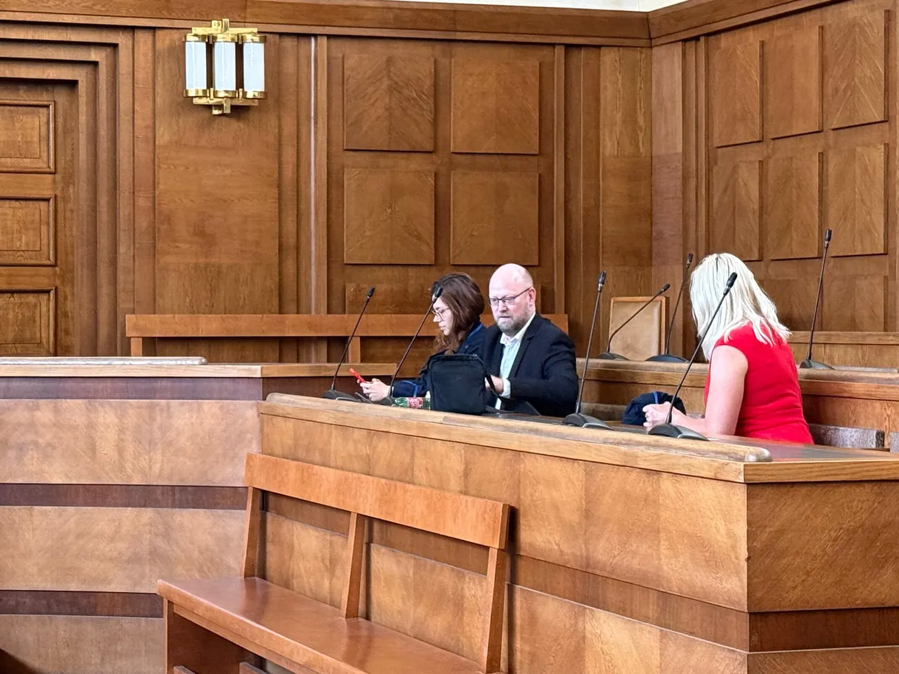 Bývalý ředitel ŘSD Hala dostal v kauze dálniční odpočívky podmínku