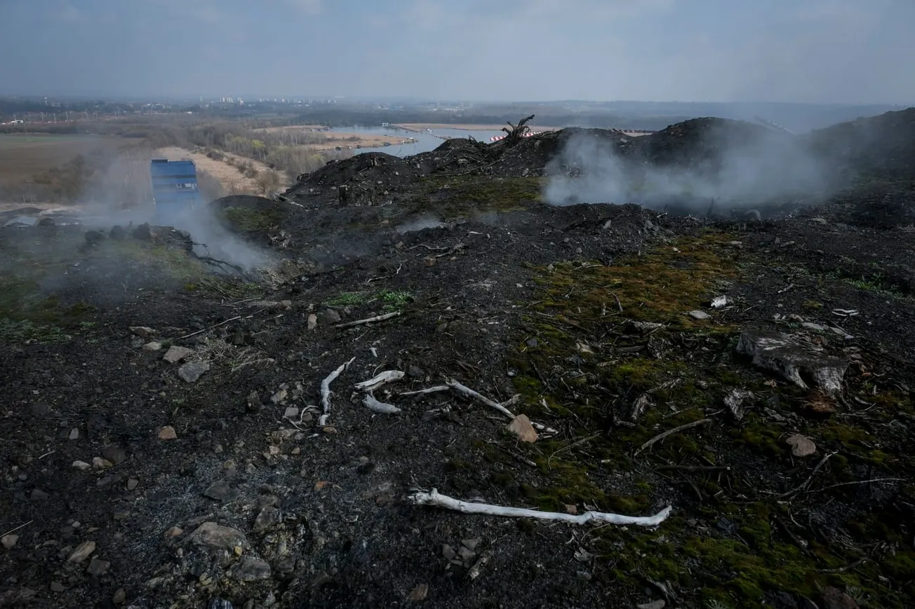 Ekologická katastrofa má zmizet pod sarkofág. Odborníci protestují