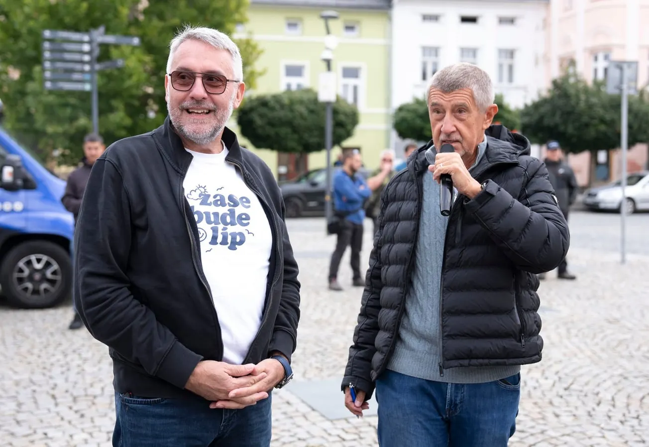 Metnar bez ministerstva  neskončí. Obranu může řídit prezidentský kandidát