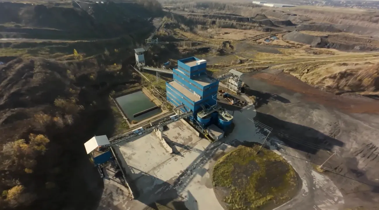 Dým a zápach. Takhle vypadá ekologická katastrofa u Ostravy