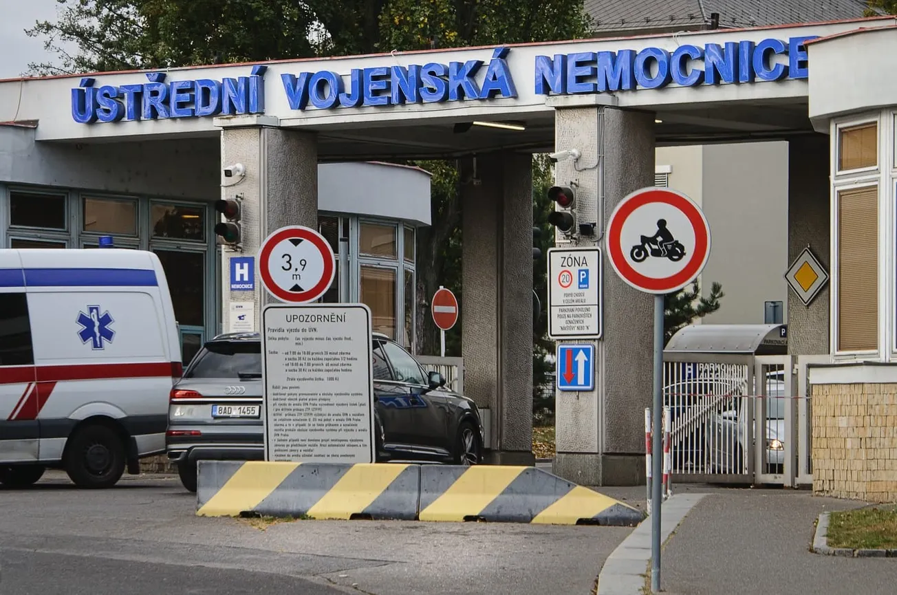 Ministerstvo podalo trestní oznámení kvůli falešnému lustračnímu osvědčení v ÚVN