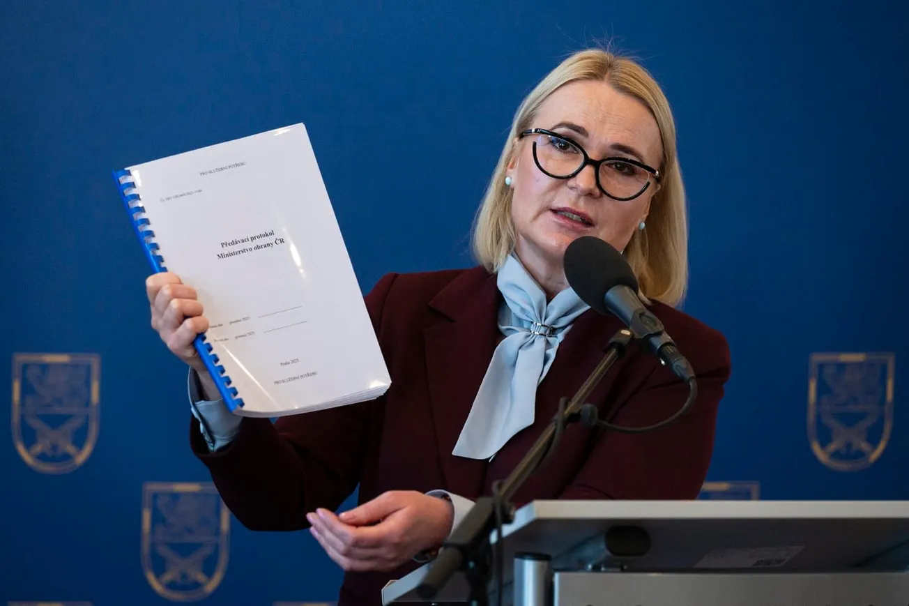 Exministryně Černochová je blízko vlivnému postu