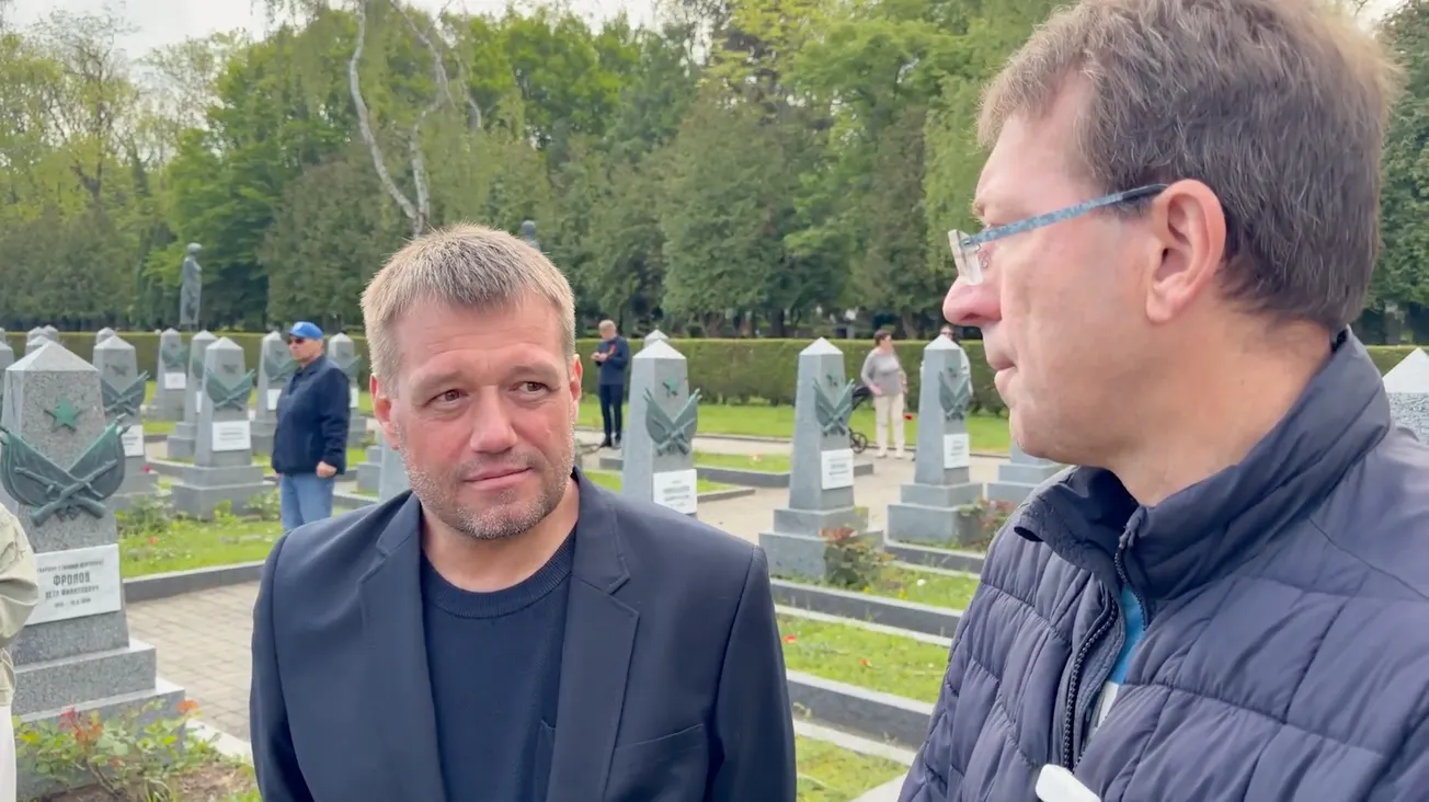 „Špatné to bude hlavně pro Evropu.” Mluvili jsme s vyhoštěným propagandistou