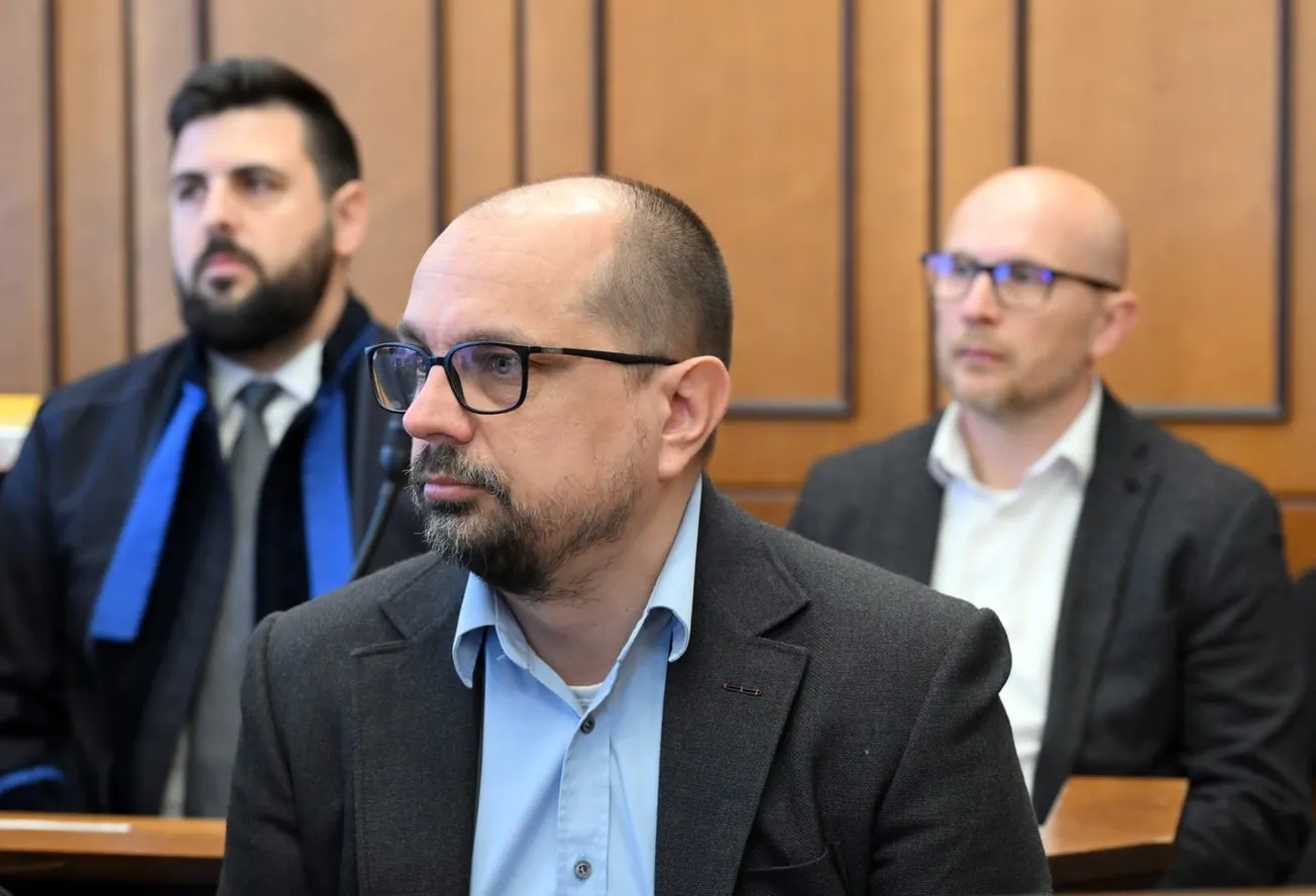 Neschválená dohoda a exekuce. Strategie Gučiho z kauzy Dozimetr se bortí