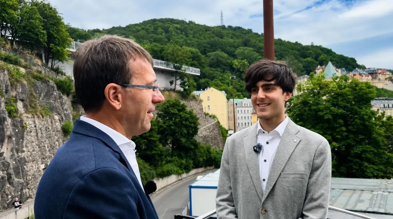 Deepfake už necílí jen na politiky, obětí se může stát každý. S obranou pomáhá český student