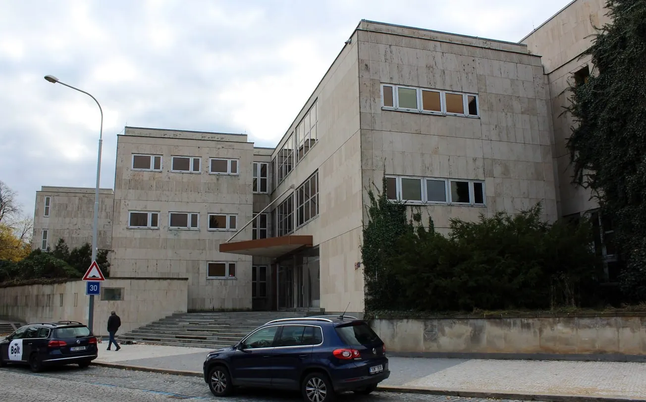 Lživá účetní závěrka a záhadný nárůst kapitálu. Jak ruská státní společnost obchází sankce v EU