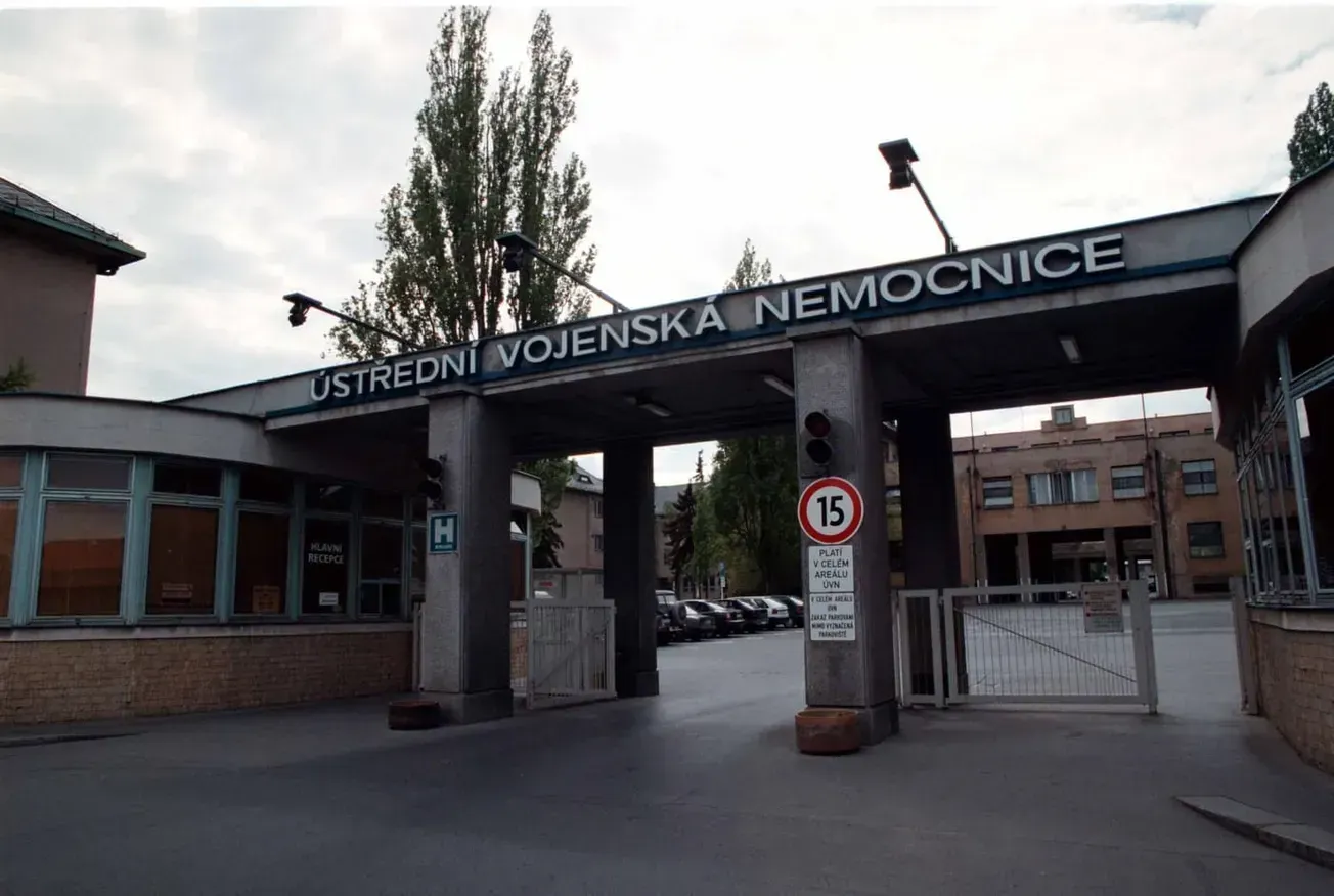 Trio náměstků. Po kom jde vojenská policie v kauze kolem ÚVN