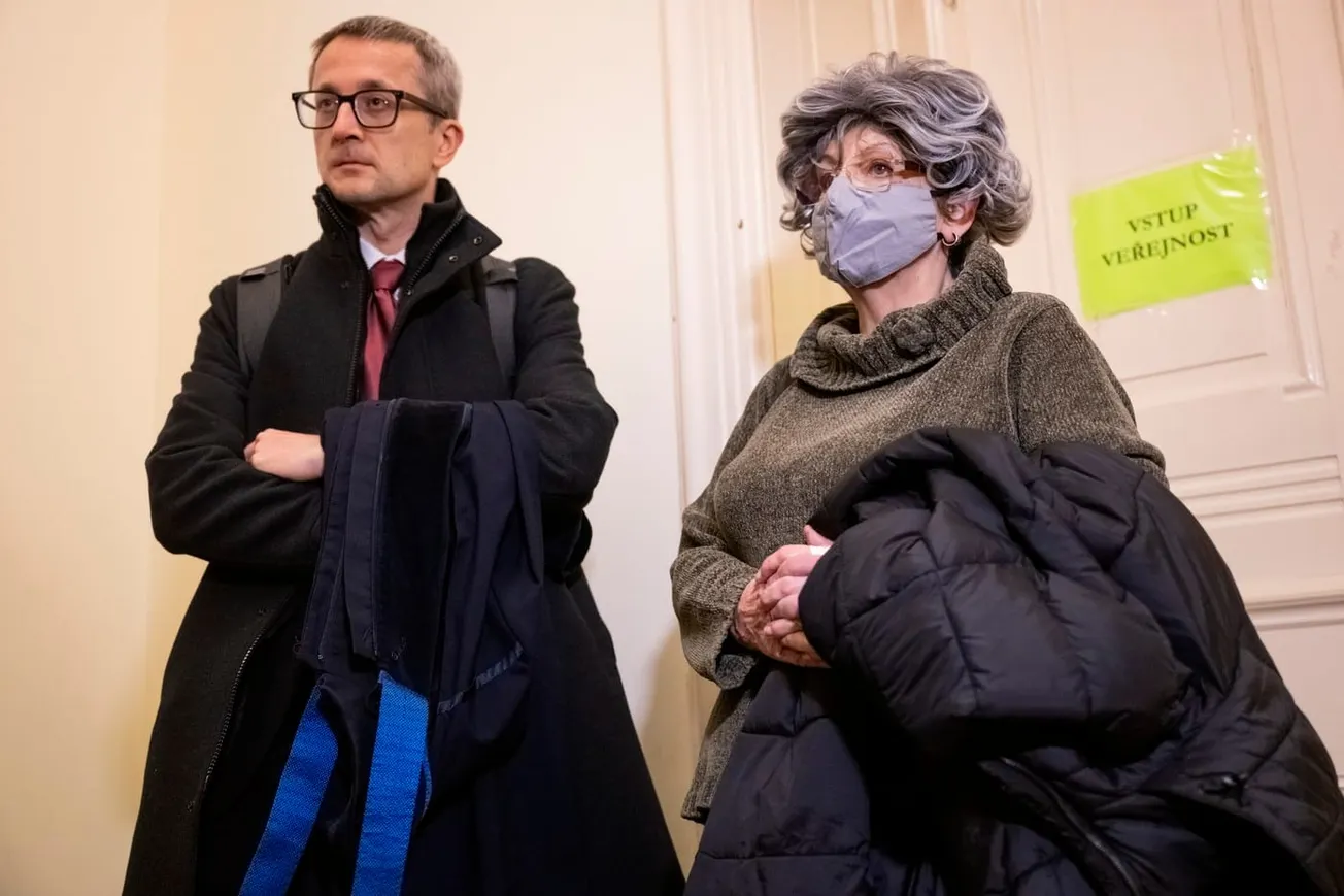 „Suková se ho dost bála.“ Kdo posílal klienty za advokátkou, která zpronevěřila 161 milionů