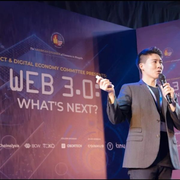 Navigating Open Innovation: Startup Success from Tokyo to Silicon Valley