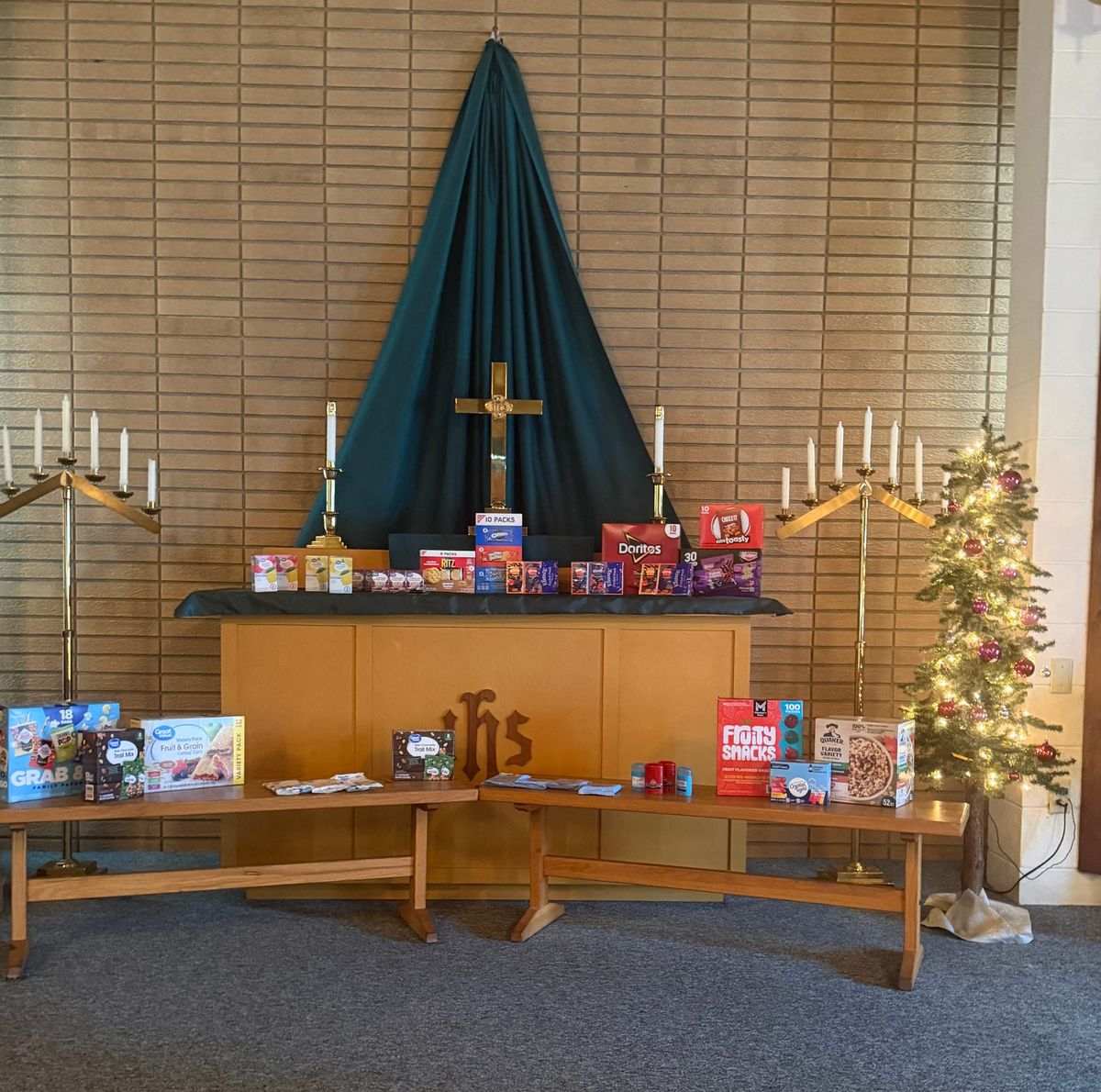 Hudson UMC Meatloaf Dinner Sept. 23 Supports Blue Star Mothers