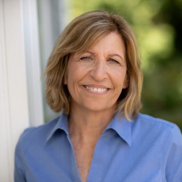 Political Voices: Iowa’s Farm Income Projected to Plummet in 2026, Ag-Related Layoffs Expected to Continue.  Who is Here to Help?