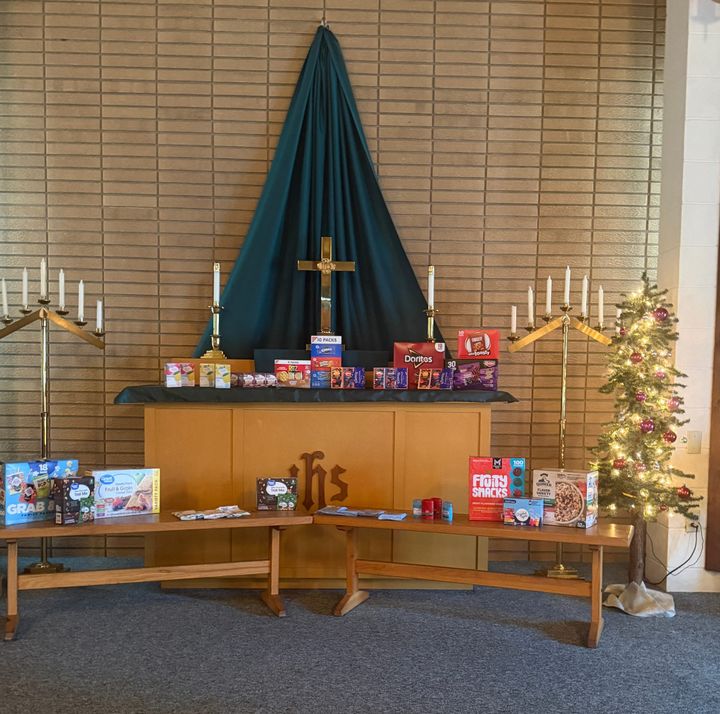 Hudson UMC Meatloaf Dinner Sept. 23 Supports Blue Star Mothers