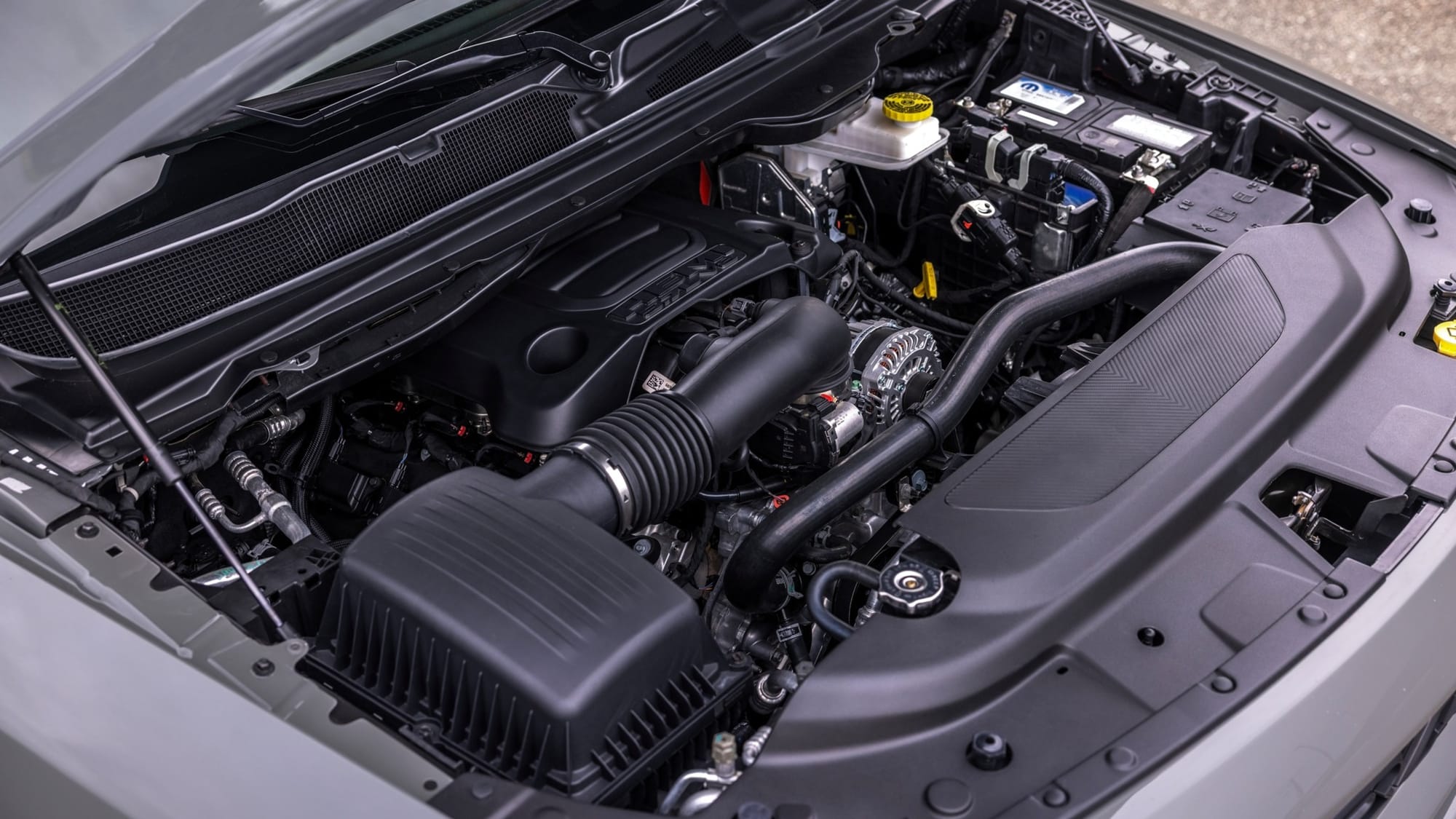 The first batch of 2027 Ram 1500 Rumble Bee pickups will be the 5.7-liter Hemi V-8 version with the rest following in 2027.