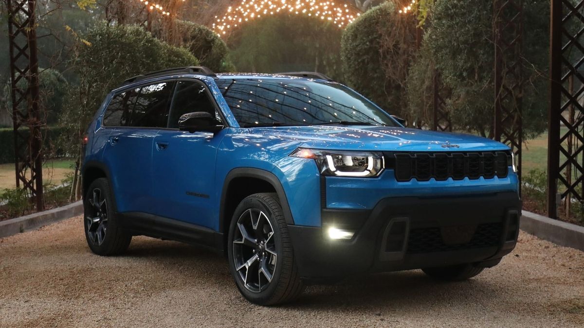 Jeep Cherokee Moving to STLA One Platform and Belvidere Assembly by Late-2029