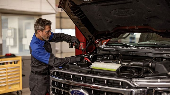 Want to become an auto mechanic but don't know where to start, there are plenty of paths to this career goal.