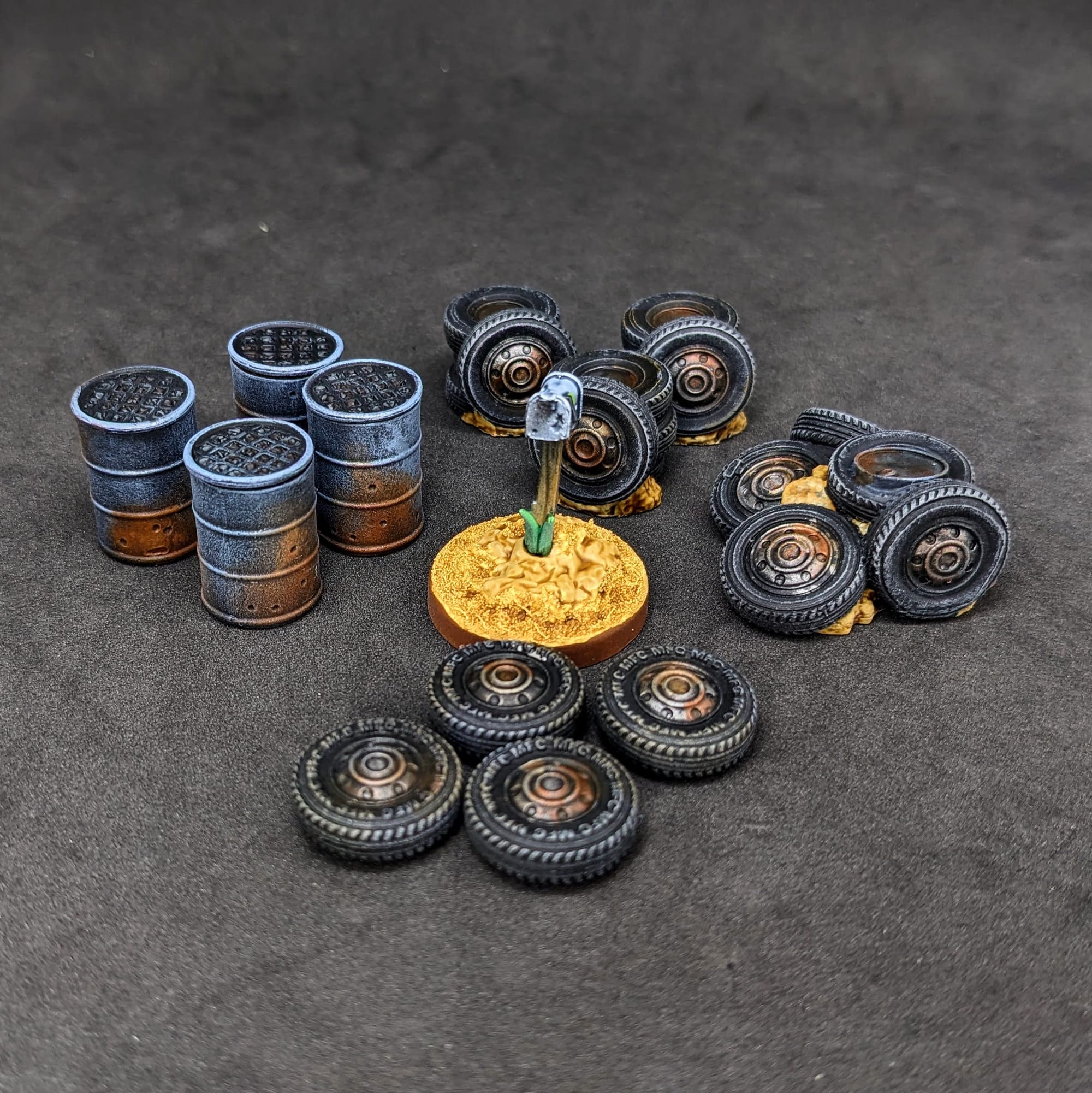 Borderlands: Mister Torgue's Arena of Badassery Tires Barrels Mailbox