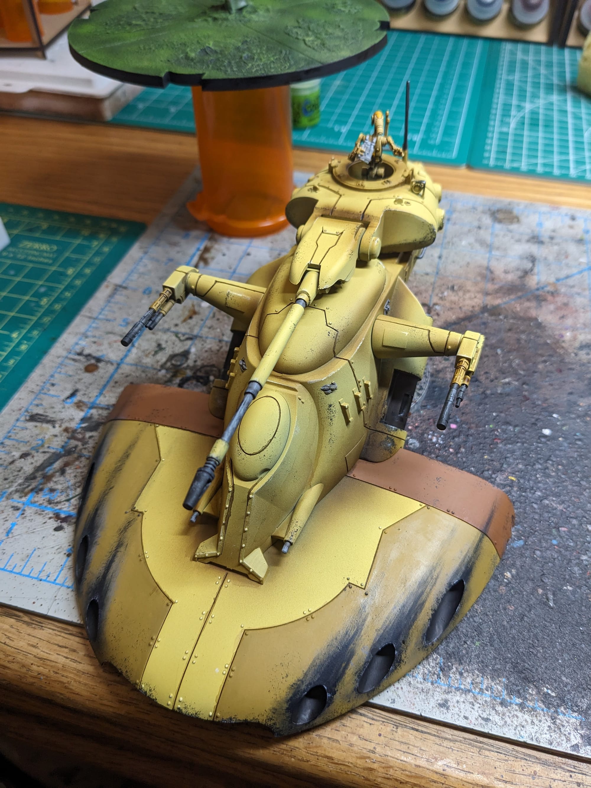 Painted AAT Battle Tank with battle damage and droid commander