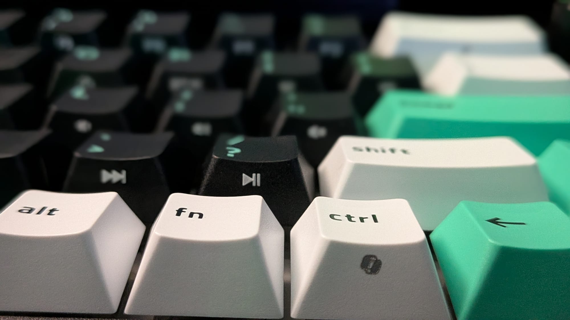 The Reclusa's Hall Effect switches and Doubleshot ABS plastic keycaps make for an excellent tactile experience.