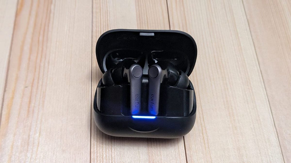 EarFun Air Pro 4+ ブラック EarFun Air Pro 4