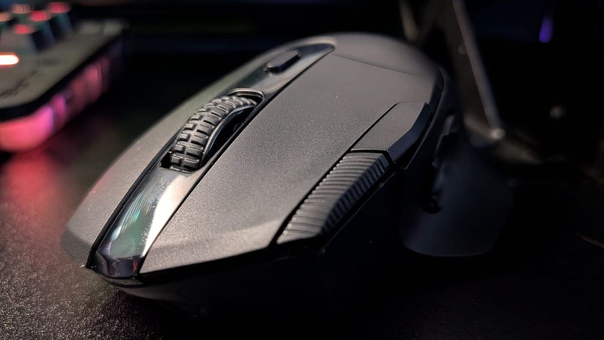 JLab Daybreak Wireless Gaming Mouse review