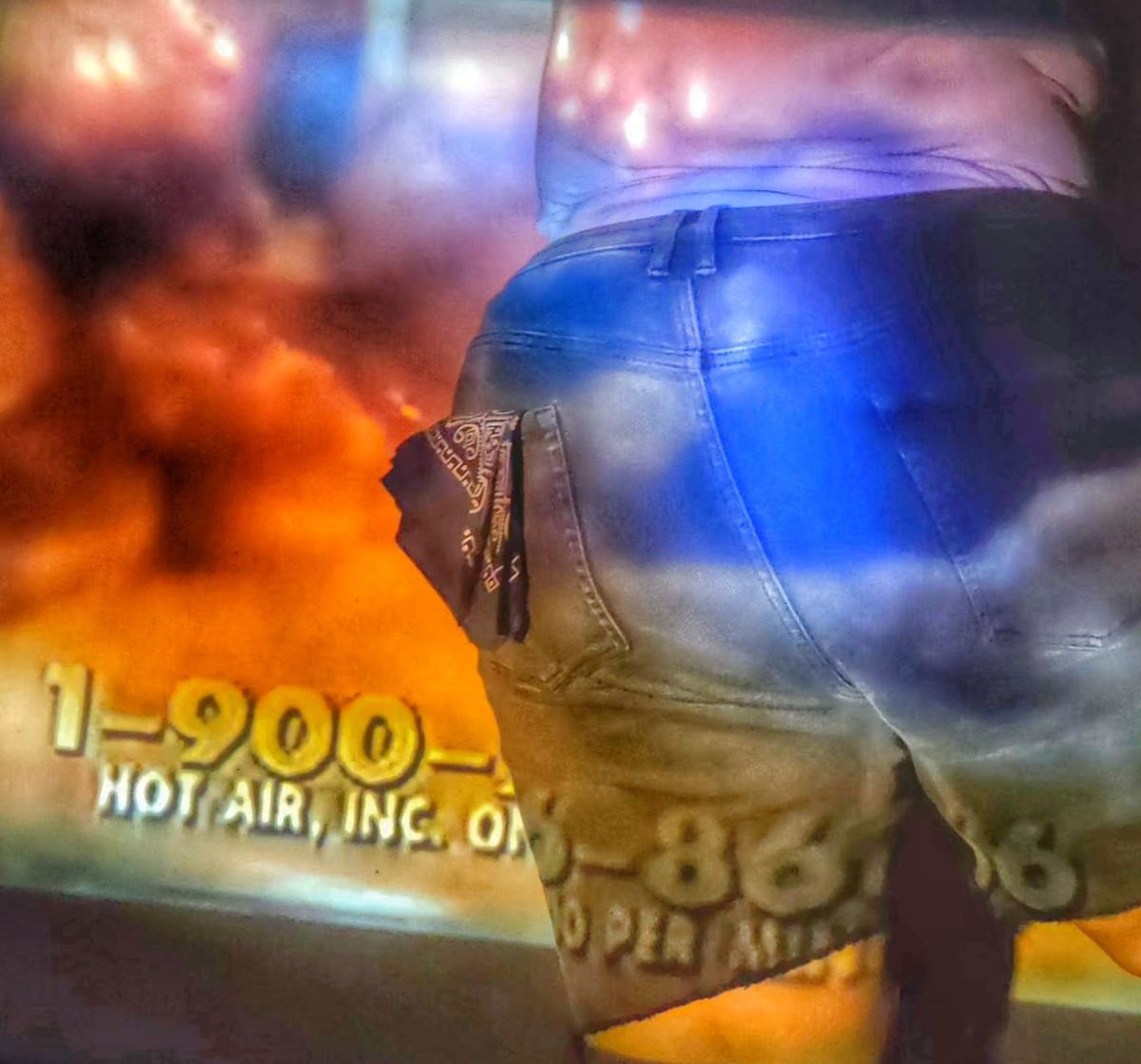 You Should Watch Gay Porn in a Theater (LA PLAYS ITSELF, 1972)