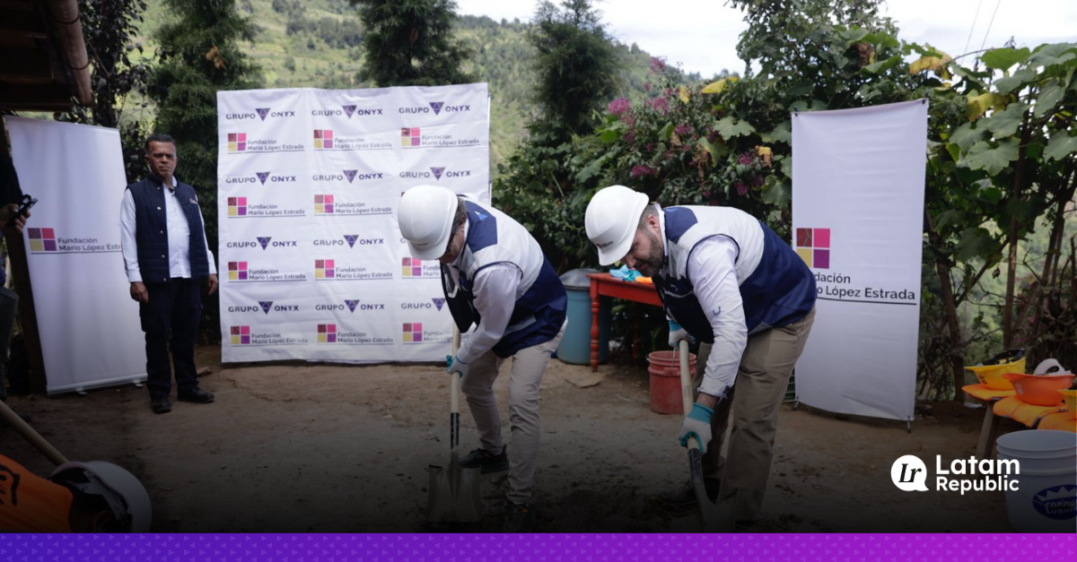 Mario López Estrada Foundation launches Concrete Floors Project in Guatemala