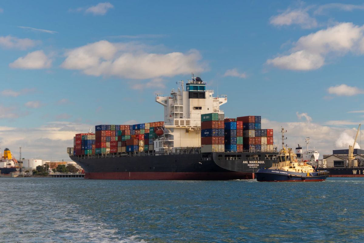 O Caminho para a Eficiência: Automatizando Processos Internos em Empresas de Logística de Exportação/Importação