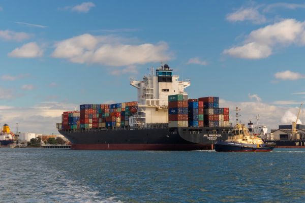 O Caminho para a Eficiência: Automatizando Processos Internos em Empresas de Logística de Exportação/Importação