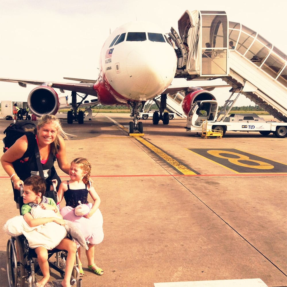 Bron, Cooper and Pepper at the airport.