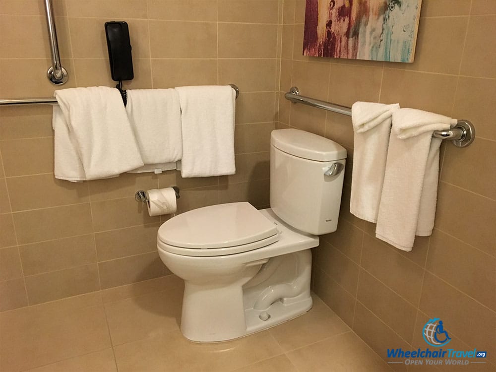 PHOTO: Wheelchair accessible toilet with grab bars.