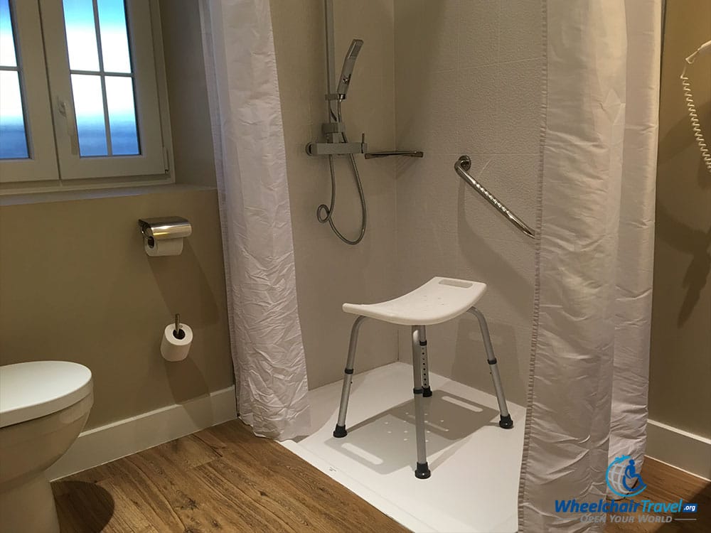 Rock Hotel Gibraltar roll-in shower