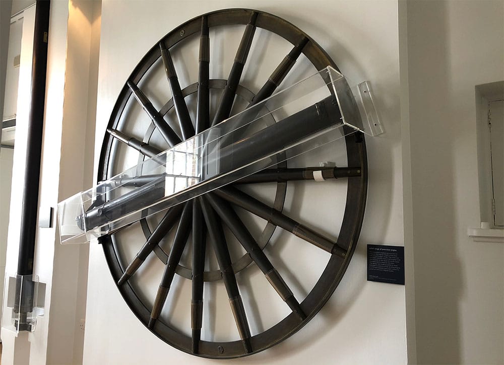 Mural circle used to measure angular height of stars.