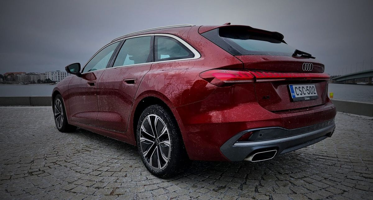 Audi A4 Avant – Saksalainen klassikko väistyy, uusi A5 Avant ottaa paikkansa