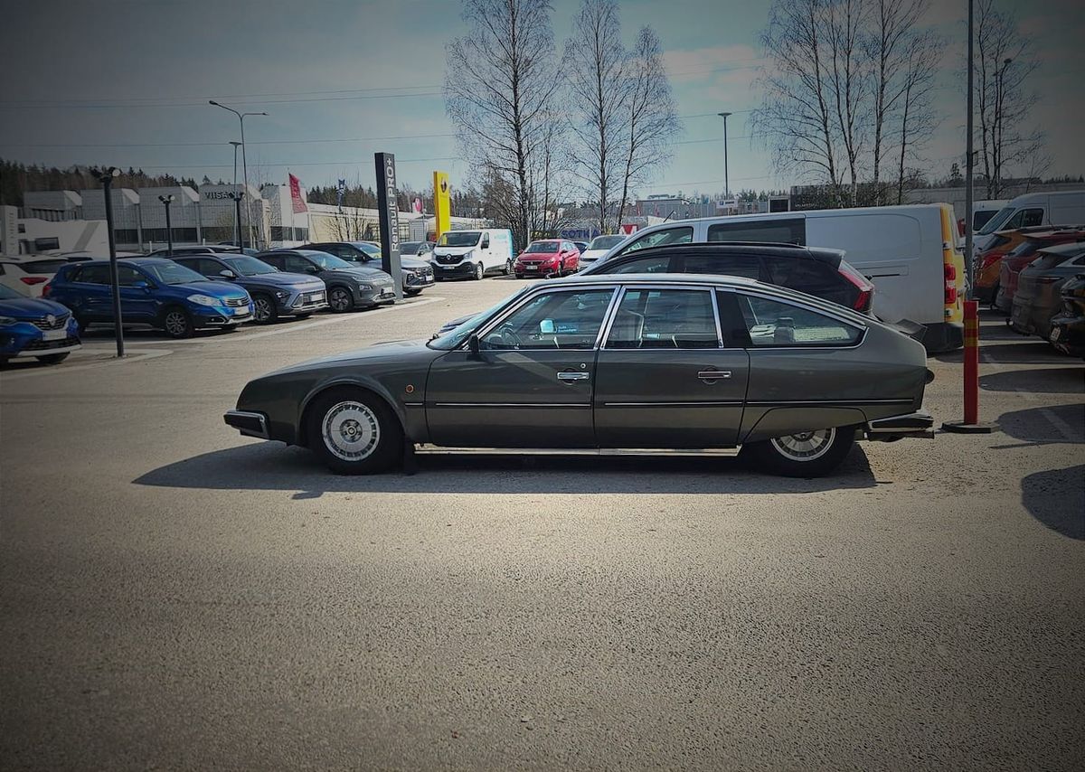 Mikä ero on bensakoneiden hiukkassuodattimilla ja 1990-luvun katalysaattoreilla?