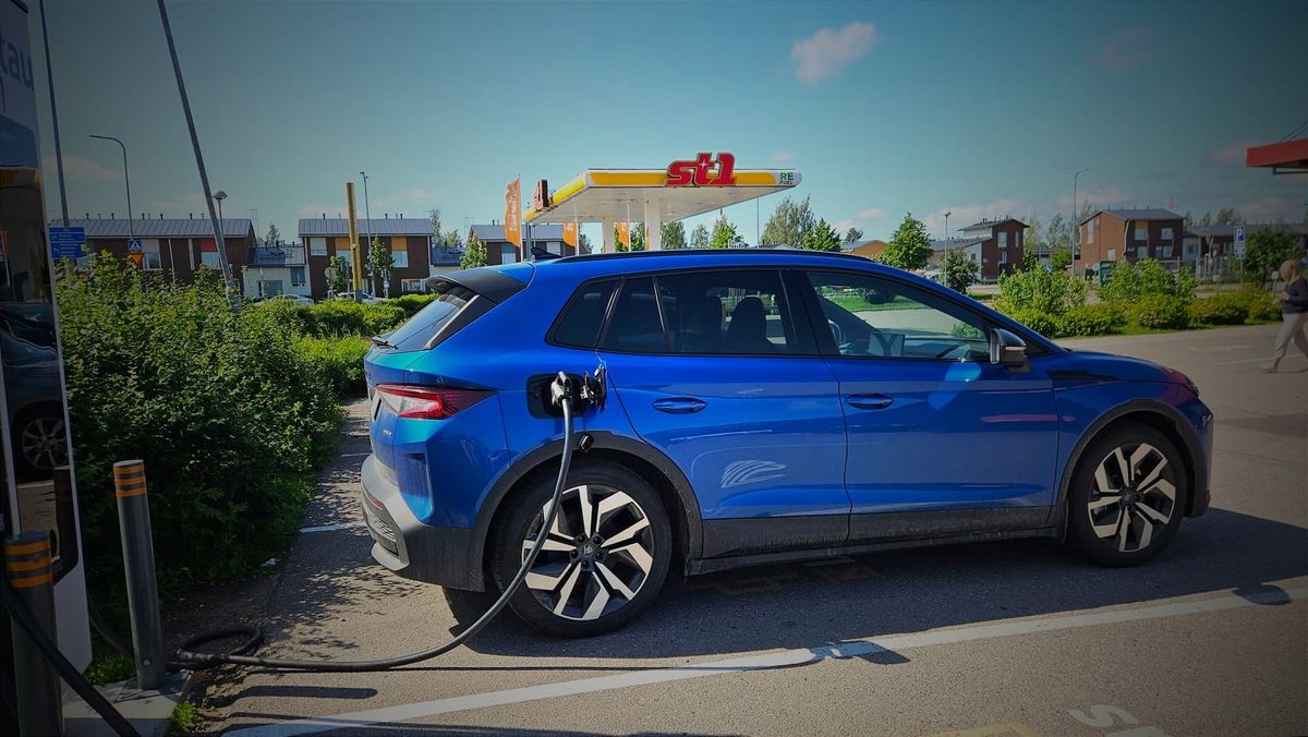 Ensifiilis: uusi Skoda Elroq 85 Sportline