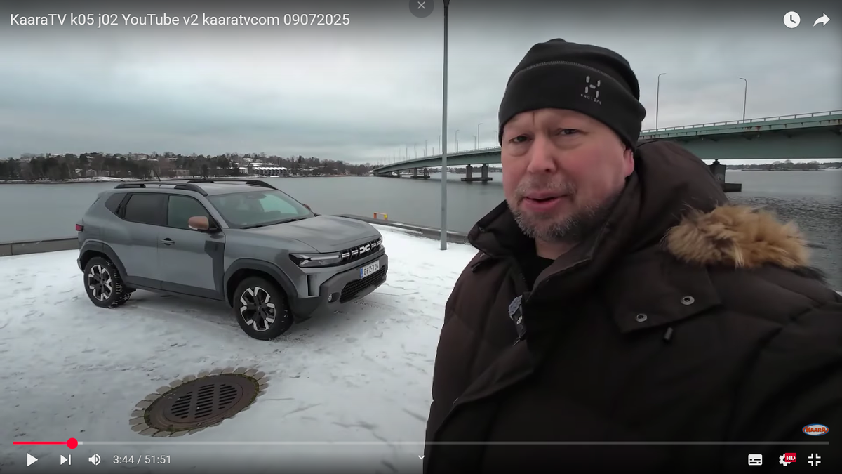Uusi perheauto hakusessa? Testissä Dacia Duster Hybrid, Skoda Enyaq, Tiguan PHEV, Opel Insignia – ja vertailussa Kia EV3 vs Mini Countryman