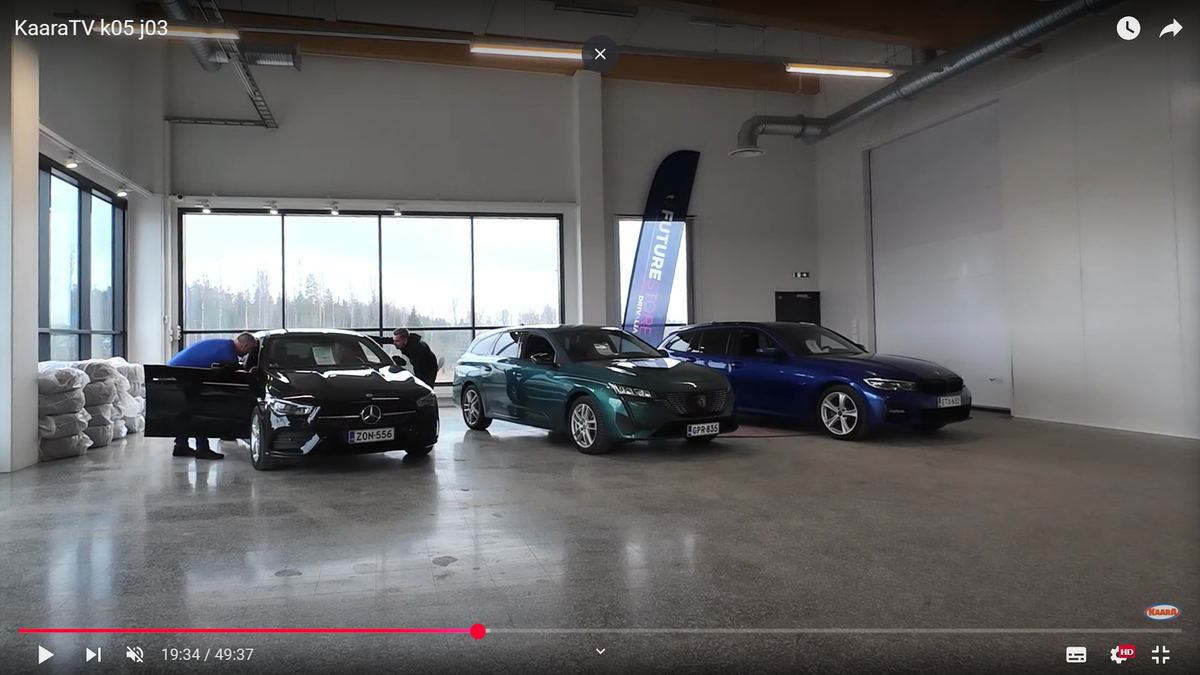 Koeajossa vuoden auto Suomessa 2025 – Kia EV3 ja kolme plug-in hybridivaihtoehtoa golfharrastajalle