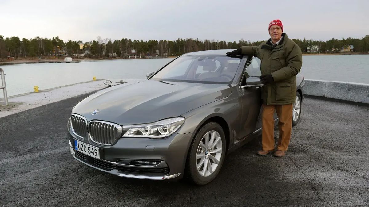 Koeajo: BMW 7-sarja 2016 – loistelias lippulaiva, joka yllättää mukavuudellaan