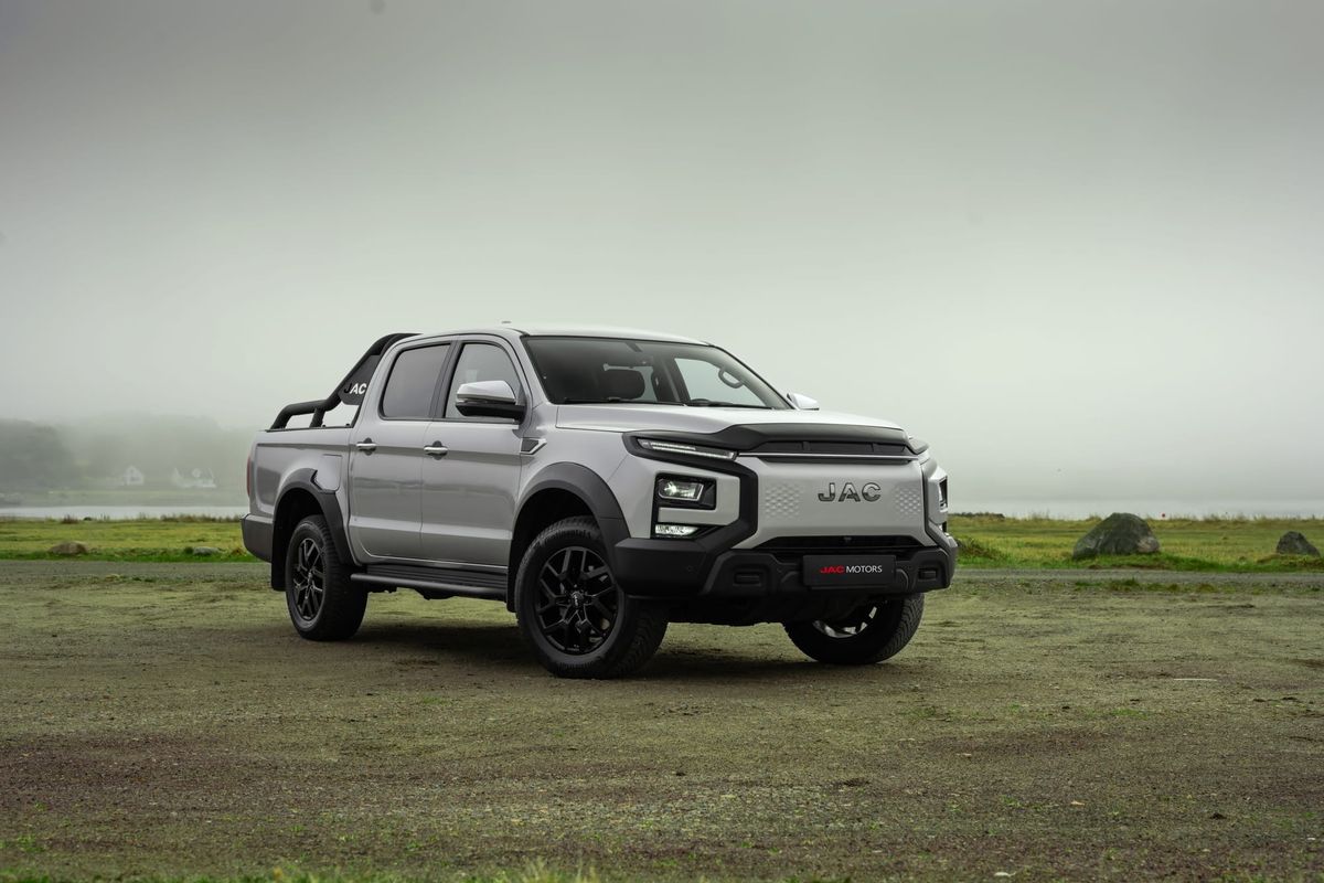 JAC T9 EV 4x4 – Uusi sähköinen lava-auto Kiinasta